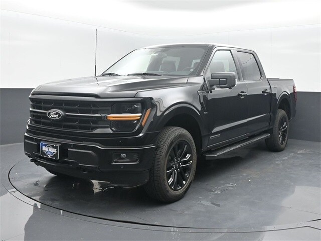 2025 Ford F-150 XLT photo 2