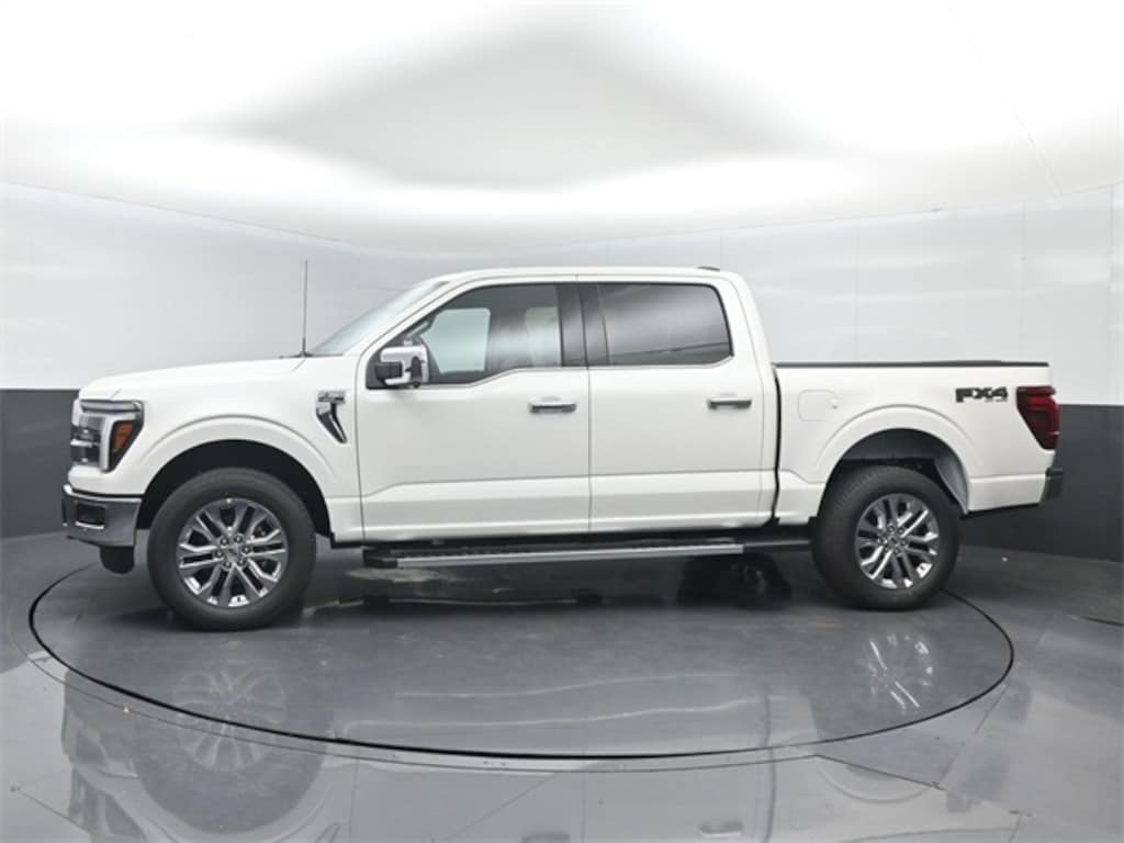 New 2025 Ford F-150 Lariat TRUCK