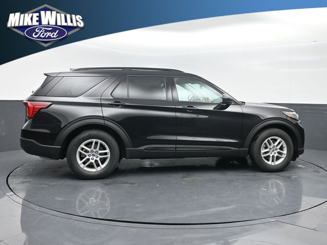 2026 Ford Explorer Active - Photo 8