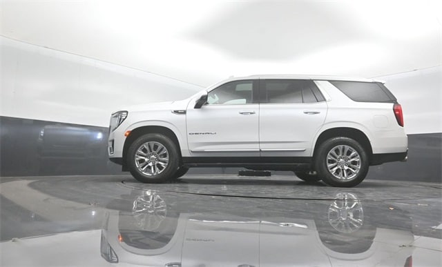 used 2024 GMC Yukon car, priced at $63,995