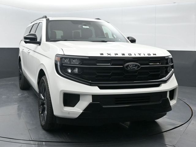 2025 Ford Expedition Platinum's photo