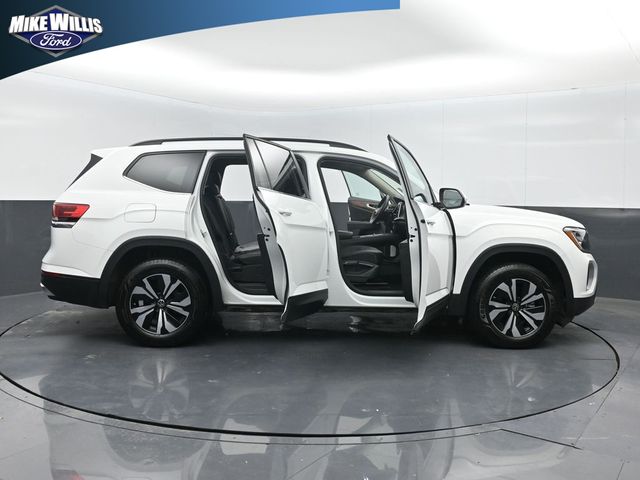 used 2024 Volkswagen Atlas car, priced at $25,964