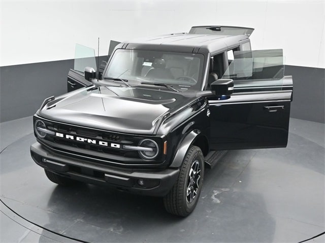 new 2025 Ford Bronco car, priced at $54,695