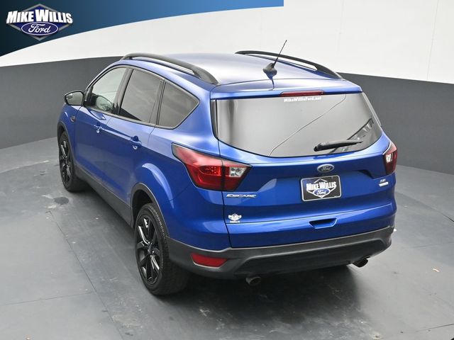 used 2019 Ford Escape car