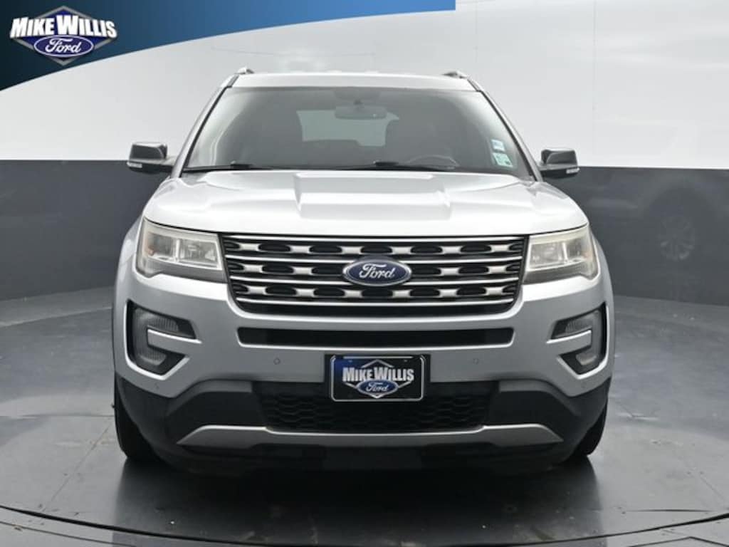 Used 2017 Ford Explorer XLT SUV