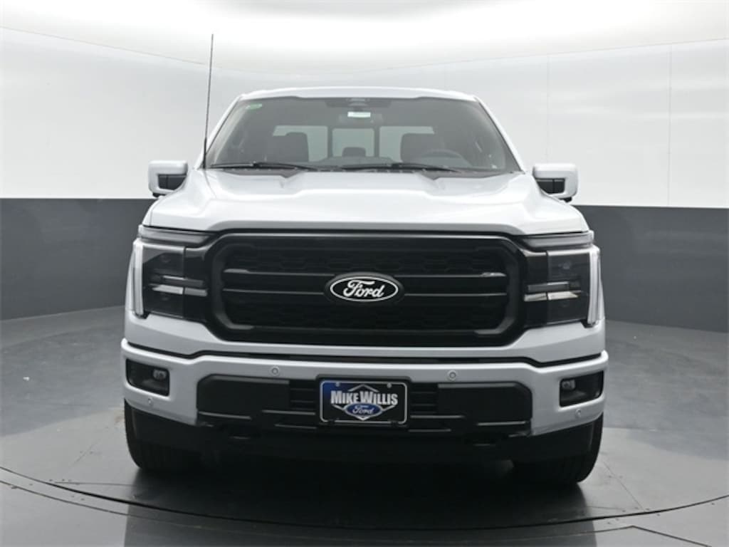 New 2025 Ford F-150 Lariat TRUCK