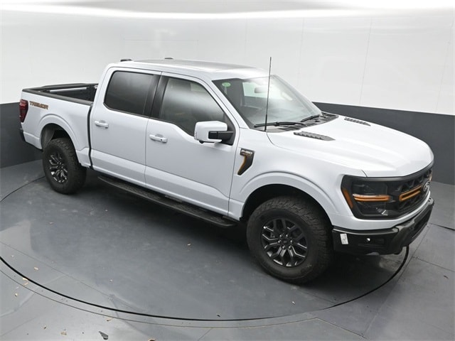 new 2025 Ford F-150 car, priced at $77,610
