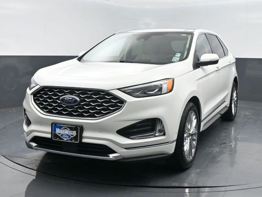 Certified 2022 Ford Edge Titanium SUV