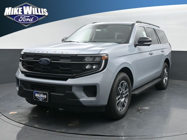 new 2026 Ford Expedition car, priced at $70,270