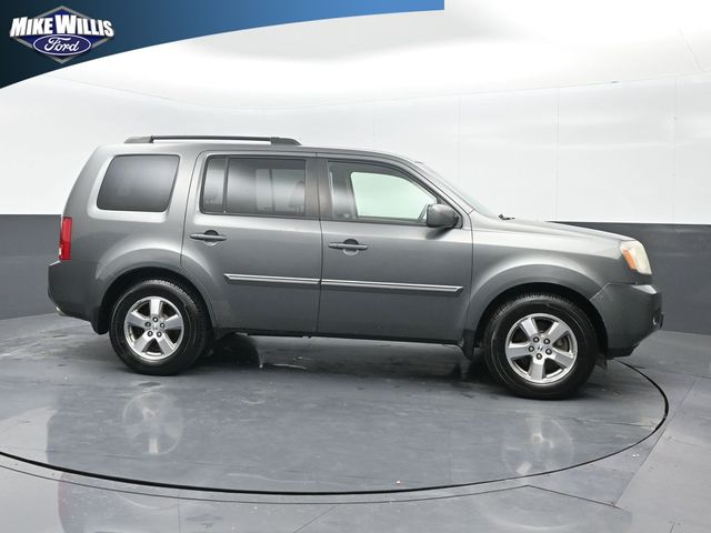 used 2009 Honda Pilot car, priced at $9,495