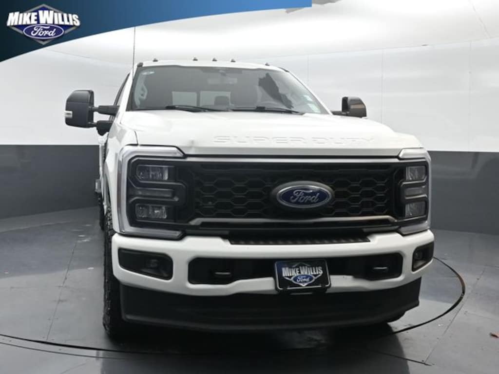 Certified 2024 Ford F-250SD Lariat Truck