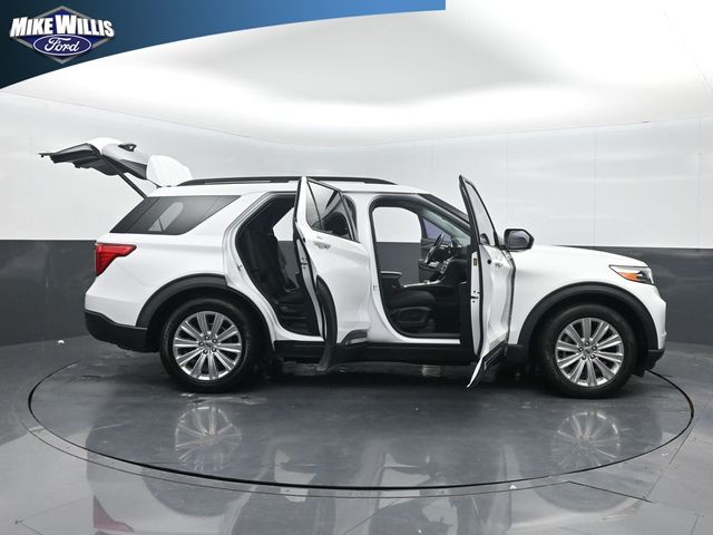 used 2021 Ford Explorer car, priced at $23,622