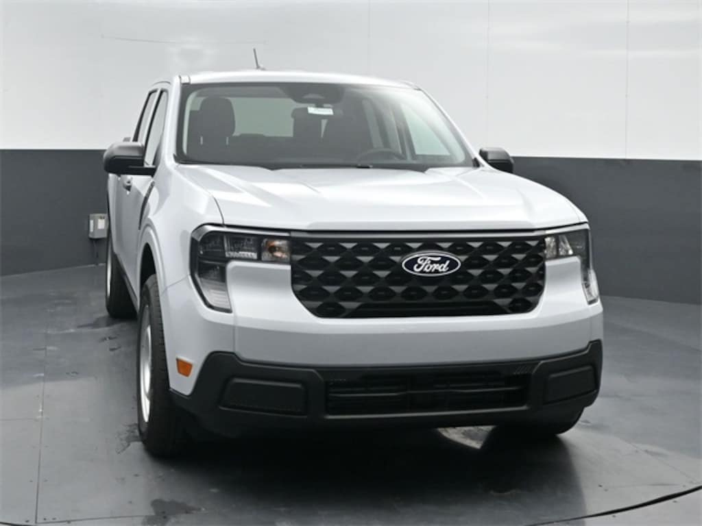 New 2025 Ford Maverick XL TRUCK
