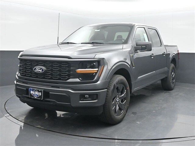 2025 Ford F-150 STX photo 3