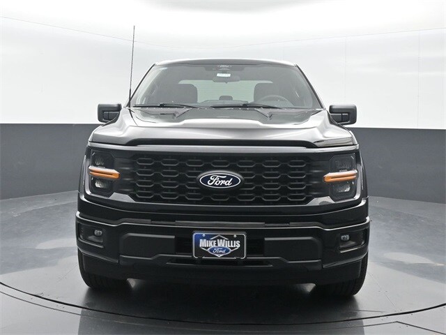 2025 Ford F-150 STX photo 2