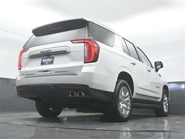 used 2024 GMC Yukon car, priced at $63,995