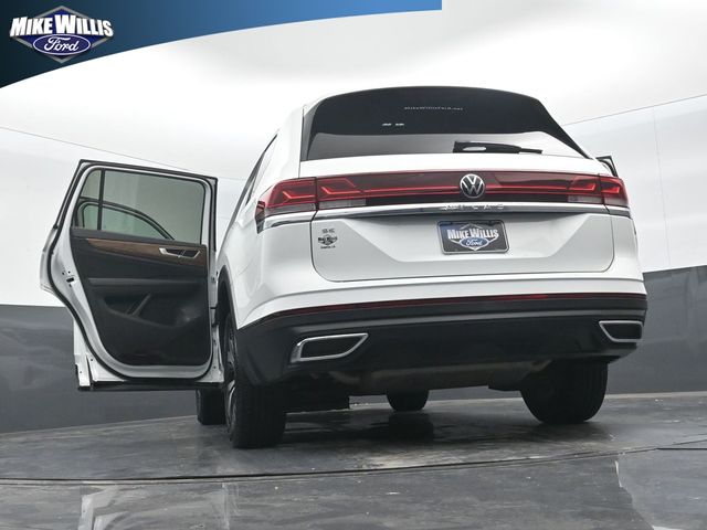used 2024 Volkswagen Atlas car, priced at $25,964