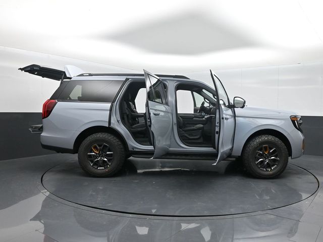 new 2025 Ford Expedition car, priced at $85,180