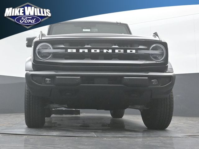 new 2025 Ford Bronco car, priced at $49,195