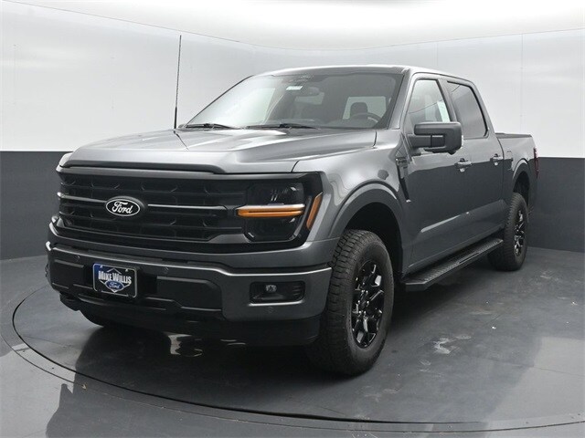 2025 Ford F-150 XLT photo 3