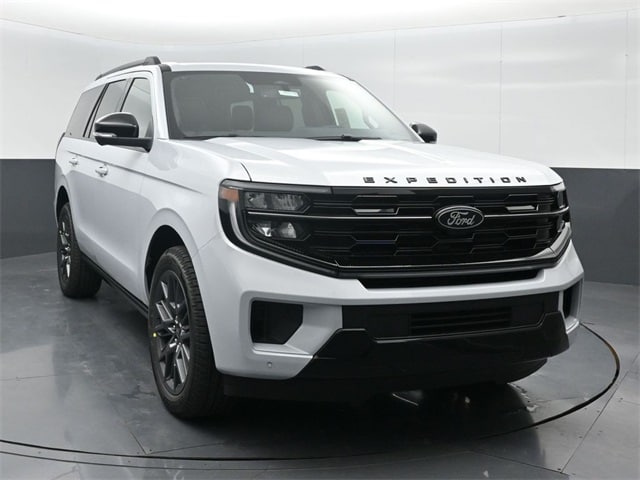 2025 Ford Expedition Platinum's photo