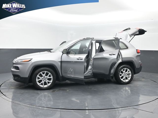 used 2017 Jeep Cherokee car, priced at $9,995