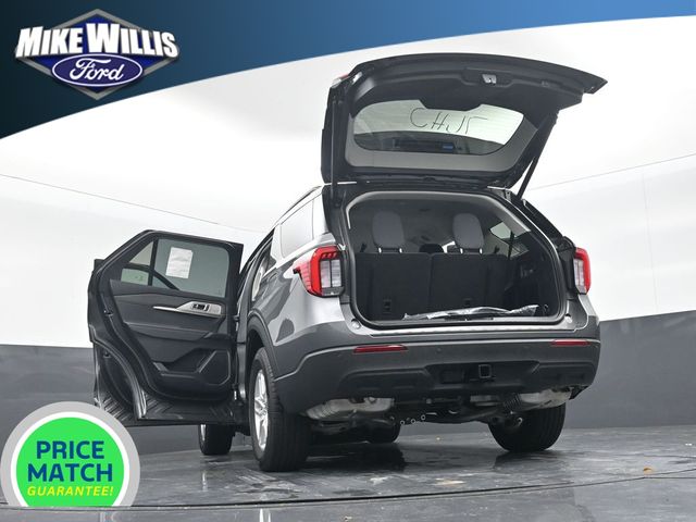 new 2026 Ford Explorer car