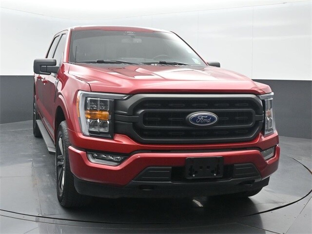 2022 Ford F-150 XLT photo 2