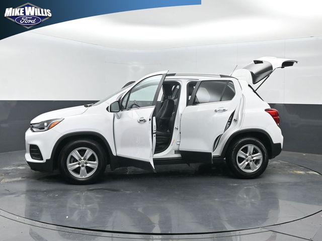 used 2020 Chevrolet Trax car, priced at $13,570
