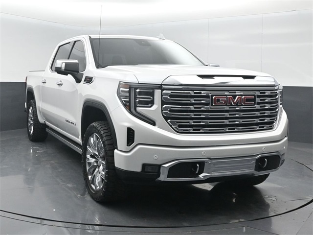 2025 GMC Sierra 1500 Denali's photo