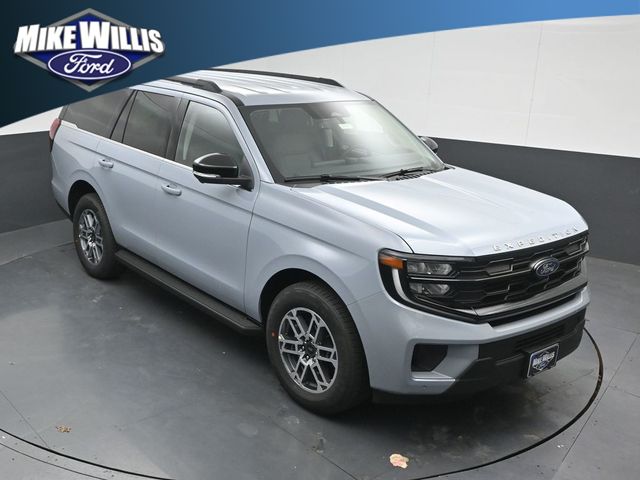 new 2026 Ford Expedition car, priced at $70,270