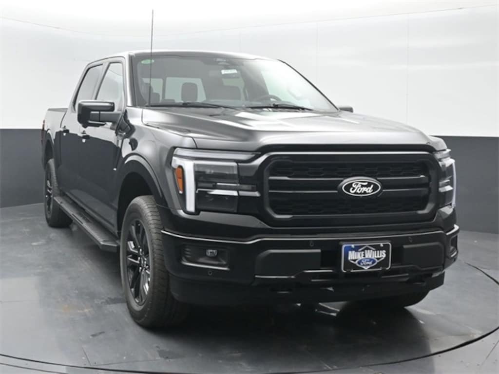 New 2025 Ford F-150 Lariat TRUCK