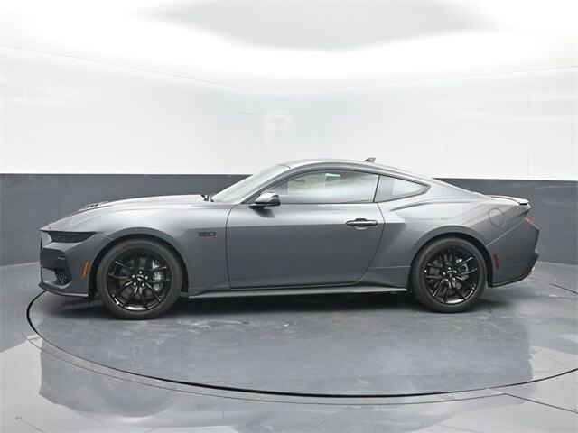 2025 Ford Mustang GT photo 4