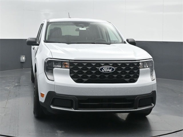 new 2025 Ford Maverick car, priced at $32,135