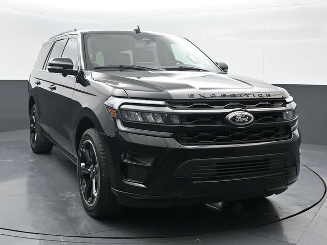 2024 Ford Expedition Limited's photo