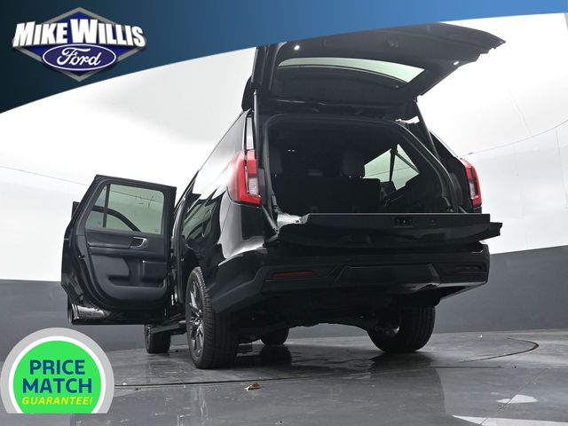 new 2026 Ford Expedition car, priced at $83,320