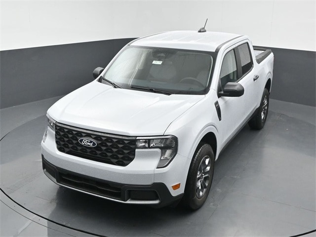 new 2025 Ford Maverick car, priced at $32,135