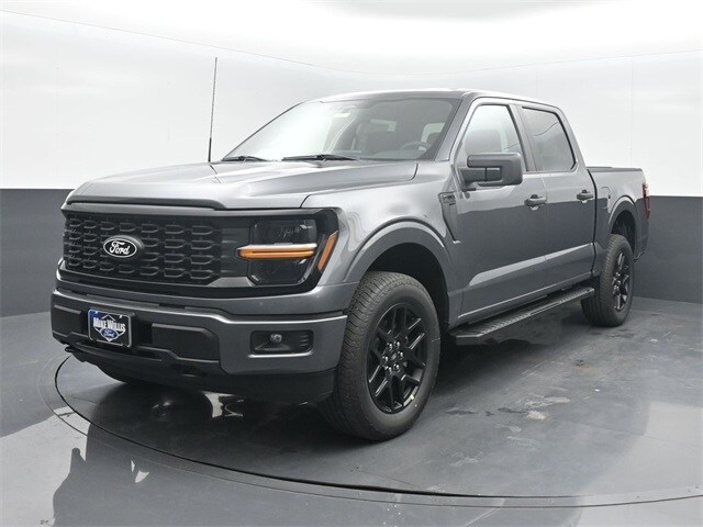 2025 Ford F-150 STX photo 3