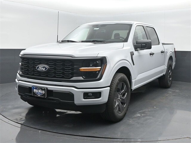 2025 Ford F-150 STX photo 3