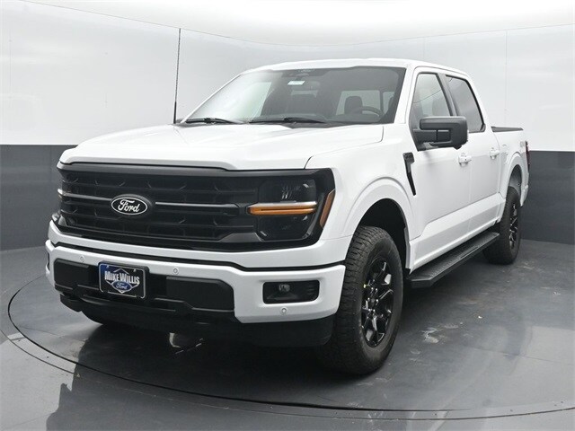 2025 Ford F-150 XLT photo 3