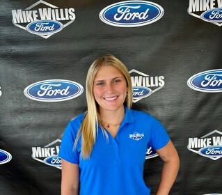 Staff member Julia Landry from ID_51ccd7ffdbf8