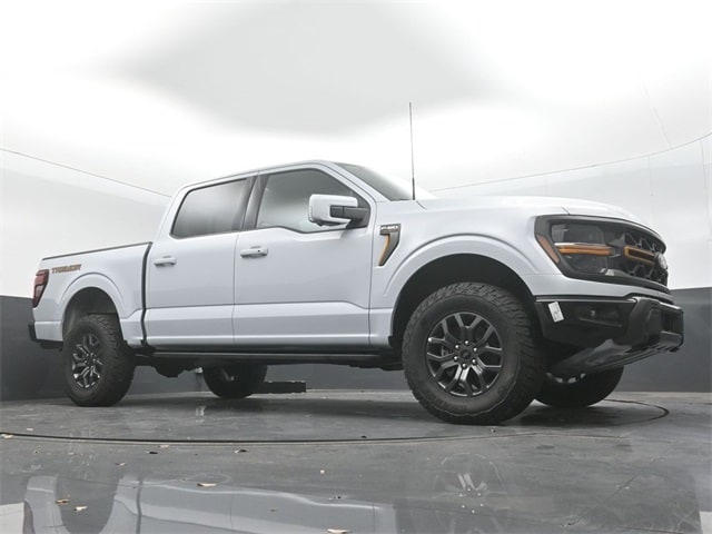 new 2025 Ford F-150 car, priced at $77,610