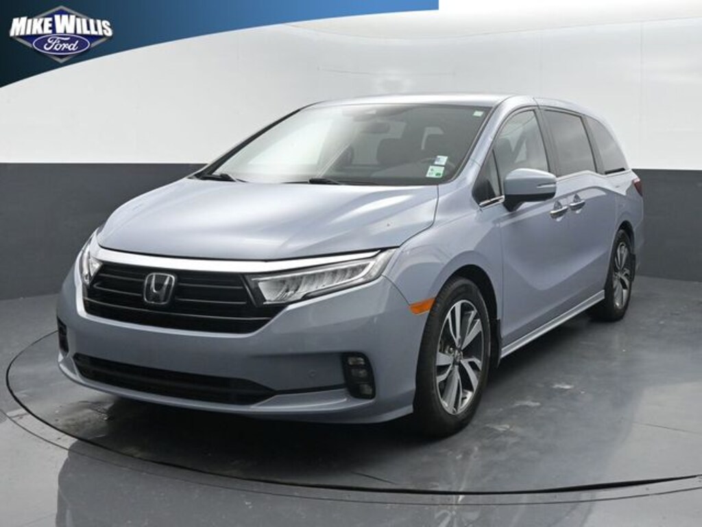 Certified 2023 Honda Odyssey Touring Minivan/Van