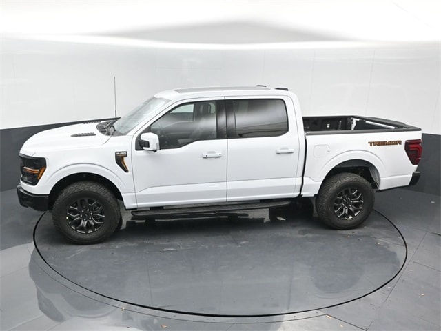 new 2025 Ford F-150 car, priced at $77,610