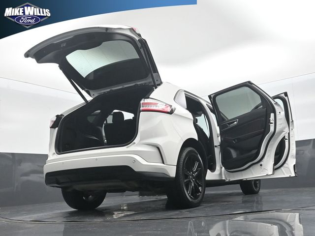 used 2022 Ford Edge car, priced at $21,996