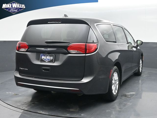 used 2020 Chrysler Pacifica car, priced at $15,418