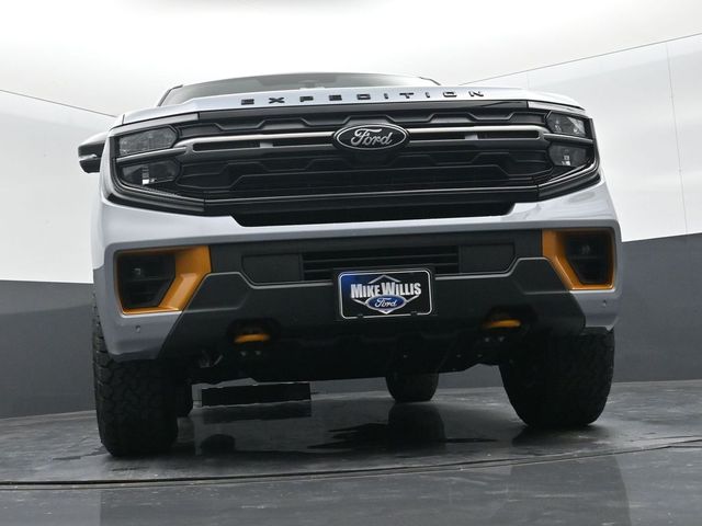 new 2025 Ford Expedition car, priced at $85,180