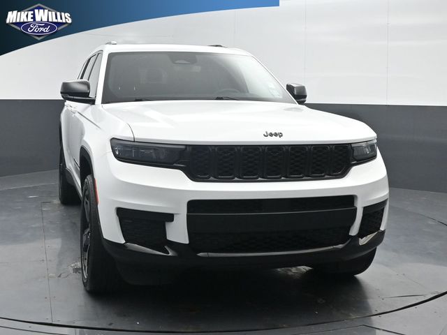 used 2023 Jeep Grand Cherokee L car, priced at $25,906