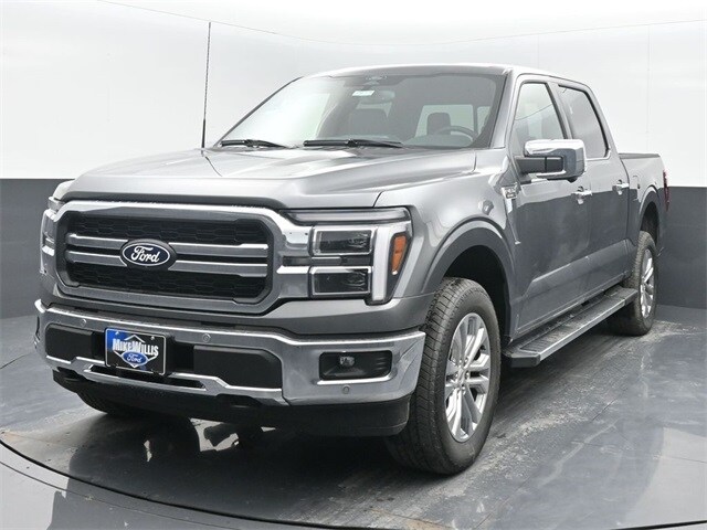 2025 Ford F-150 Lariat photo 3