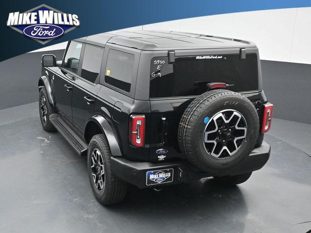 new 2025 Ford Bronco car, priced at $49,195